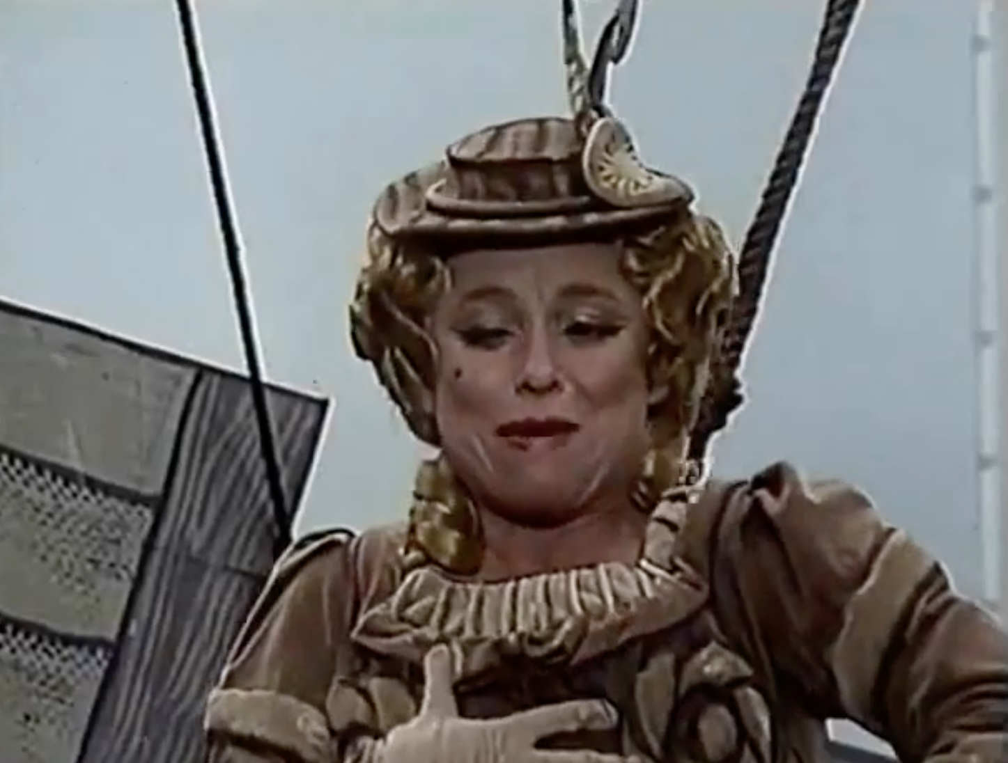 Dame Barbara Windsor played the original Saucy Nancy on Worzel Gummidge