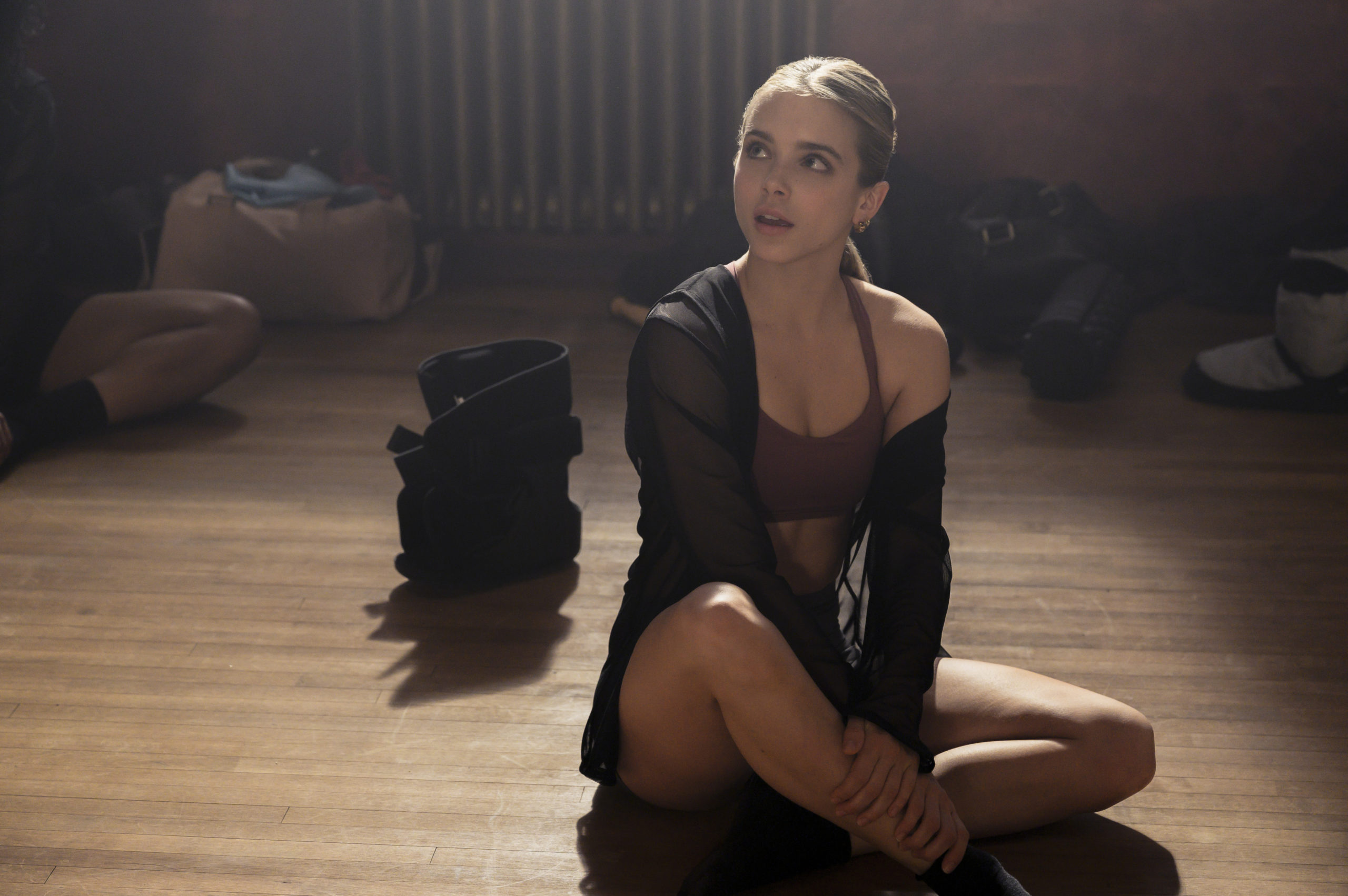 Casimere Jollette as Bette Whitlaw in Netflix's Tiny Pretty Things
