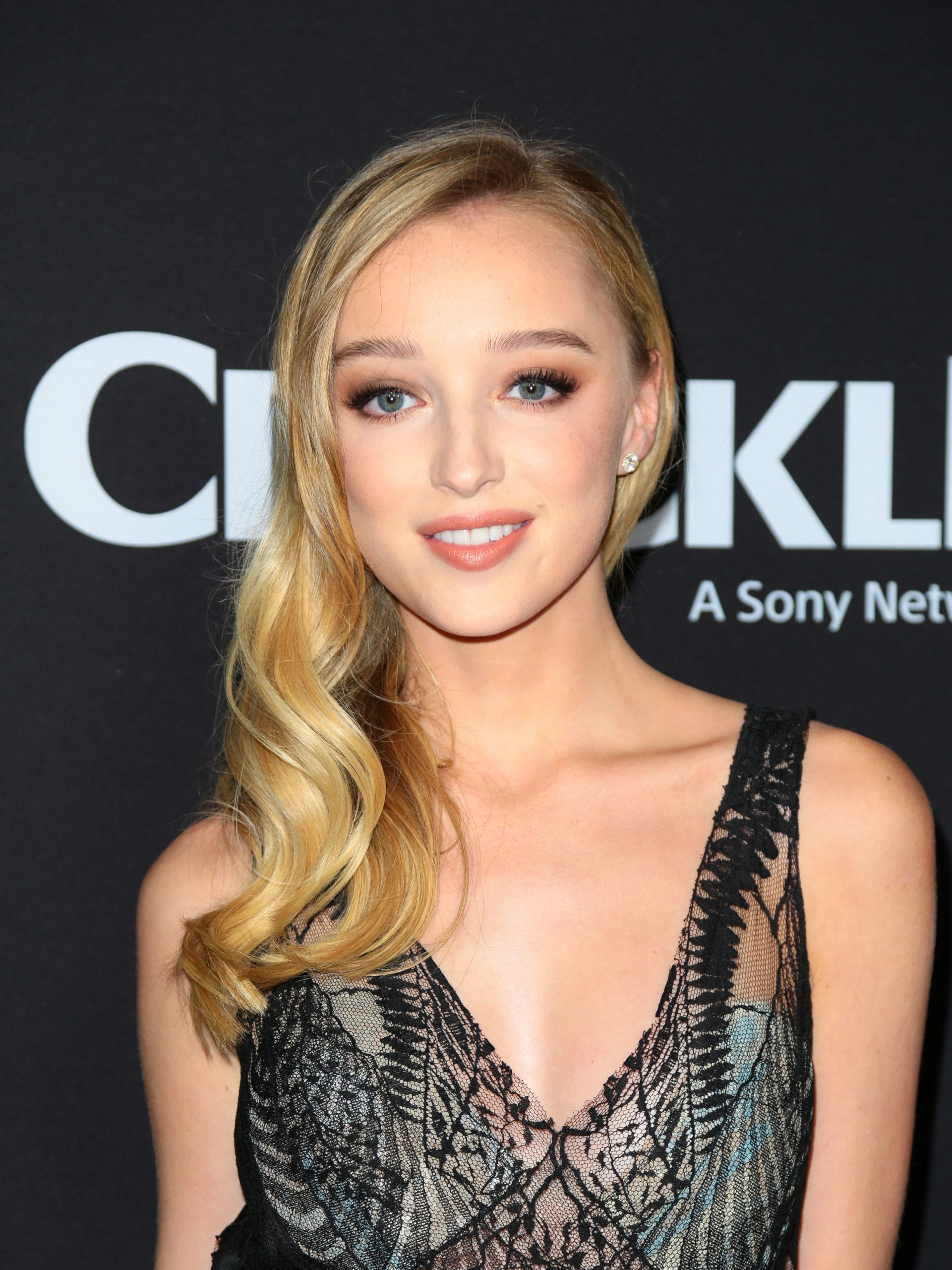 Bridgerton on Netflix star Phoebe Dynevor