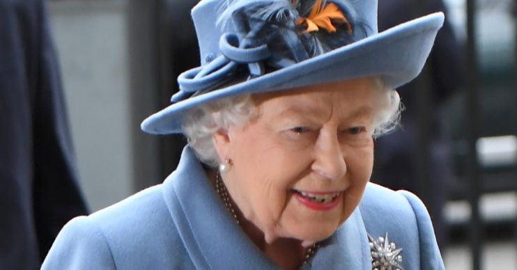 the queen christmas happy