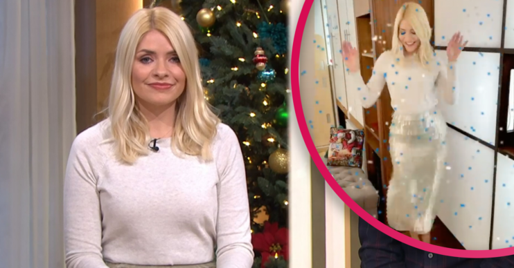 holly Willoughby sequin skirt