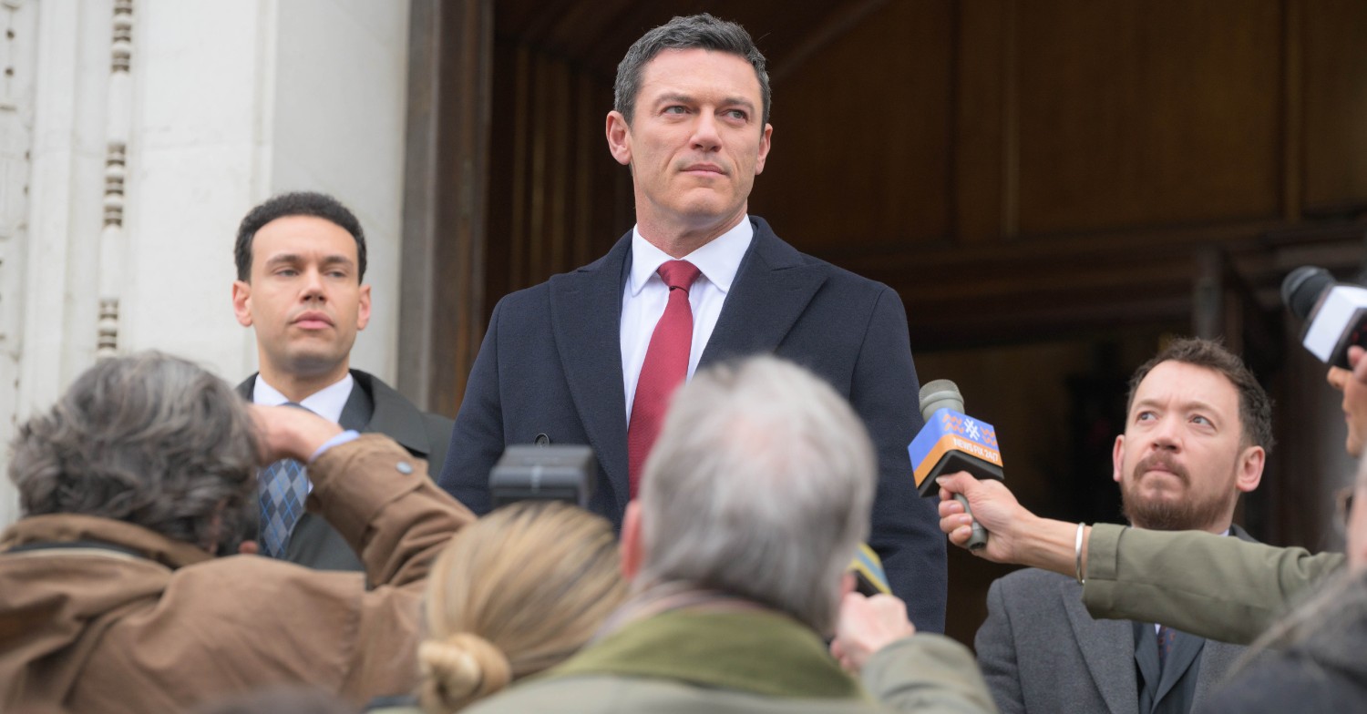 Luke Evans in Pembrokeshire Murders