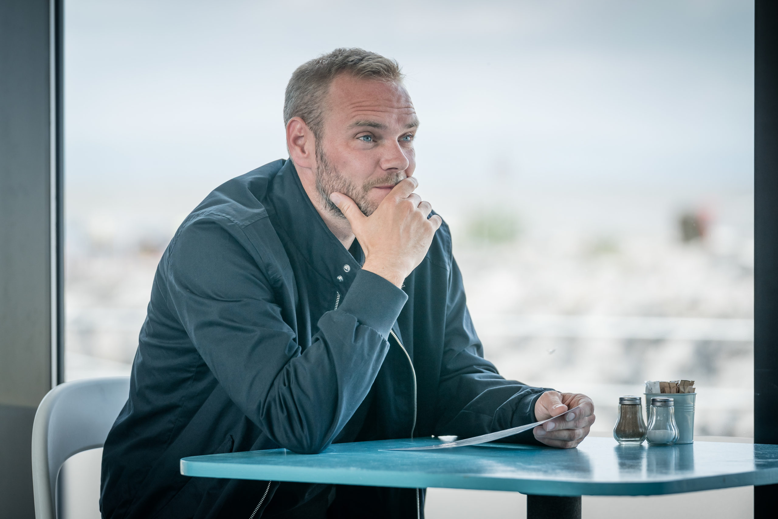 Joe Absolom portrays Andy Warren in The Bay on ITV1