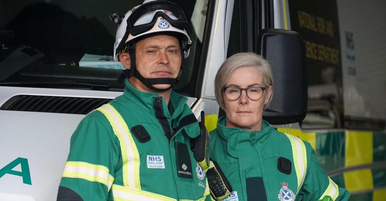 Paramedics on Scene on BBC One