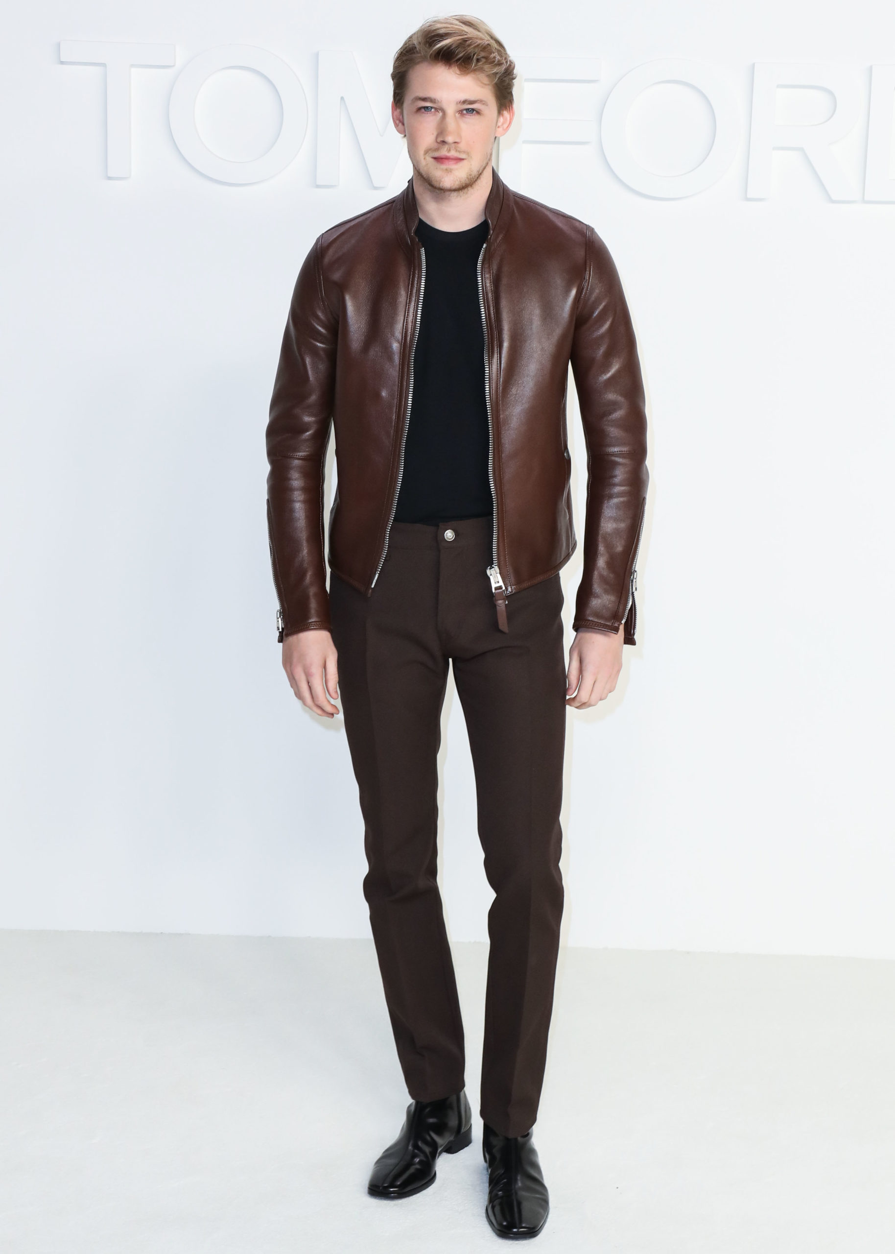 Joe Alwyn to star in Conversations with Friends on BBC