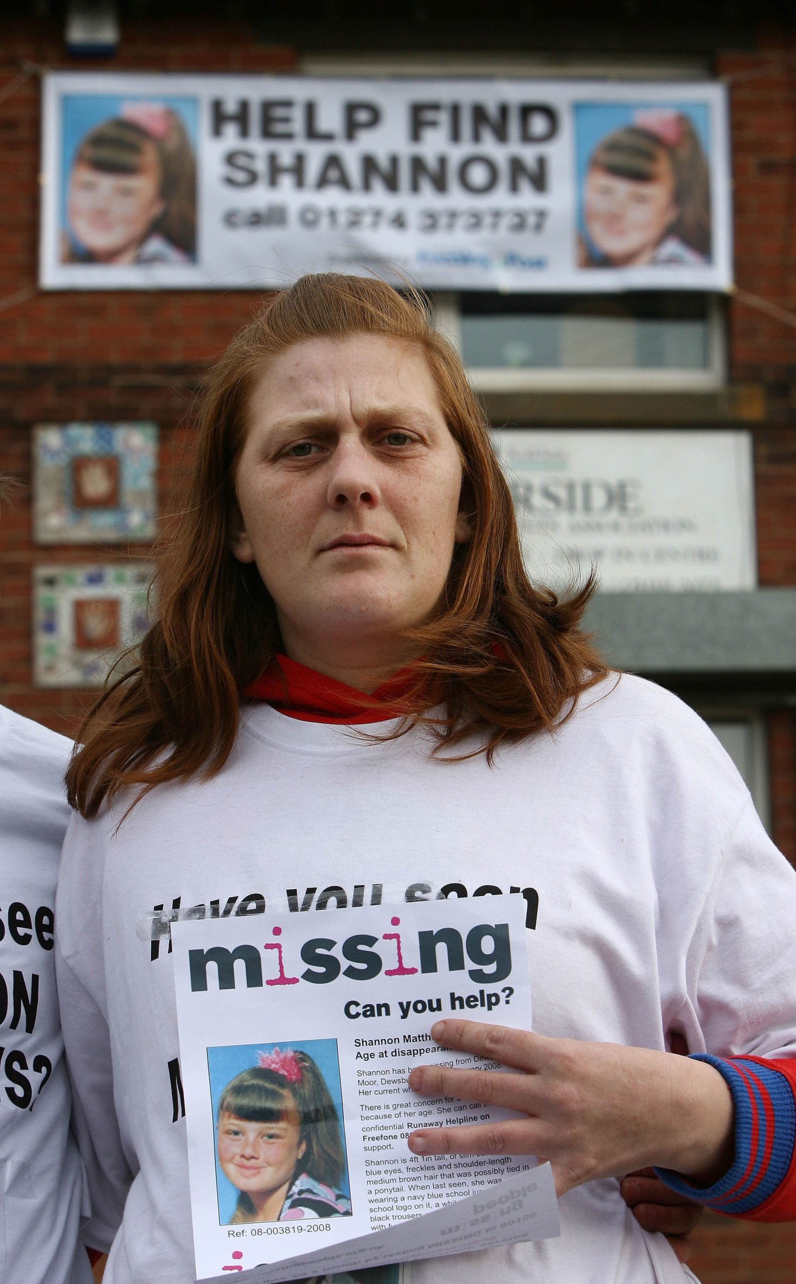 Karen Matthews makes public appeal for her daughter's safe return