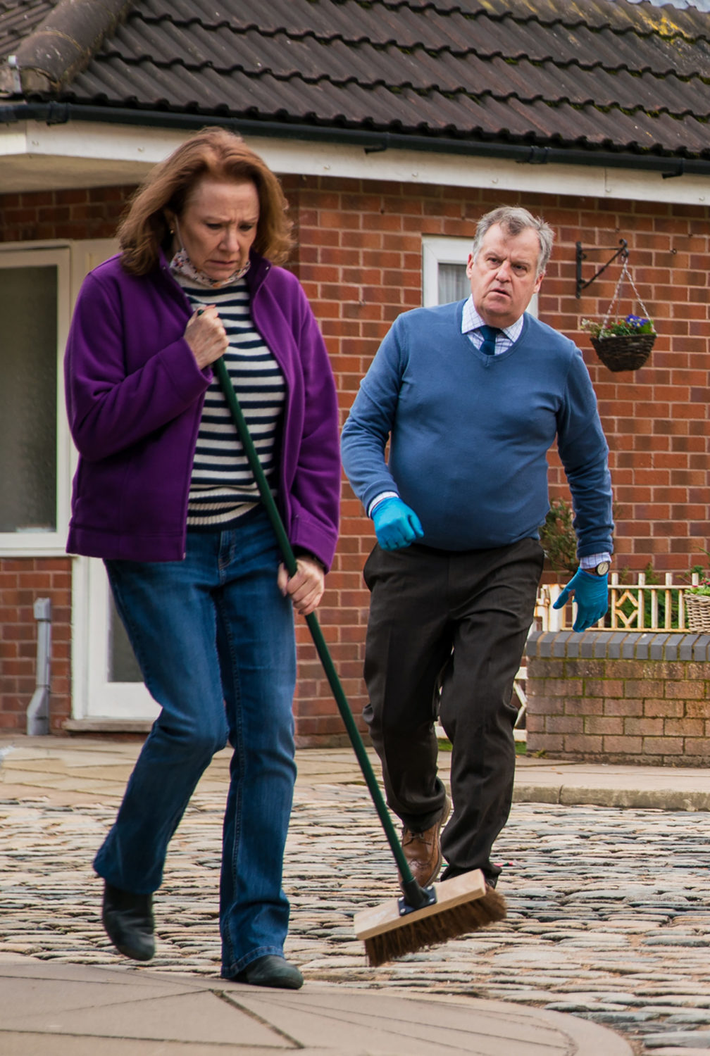 Melanie Hill as Cathy in Corrie, with Brian