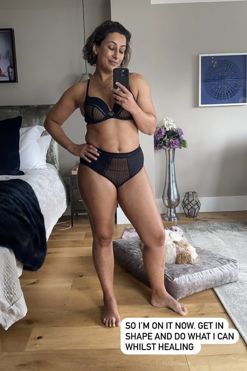 Saira Khan weight 