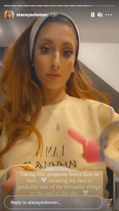 Stacey Solomon hits back at vile troll