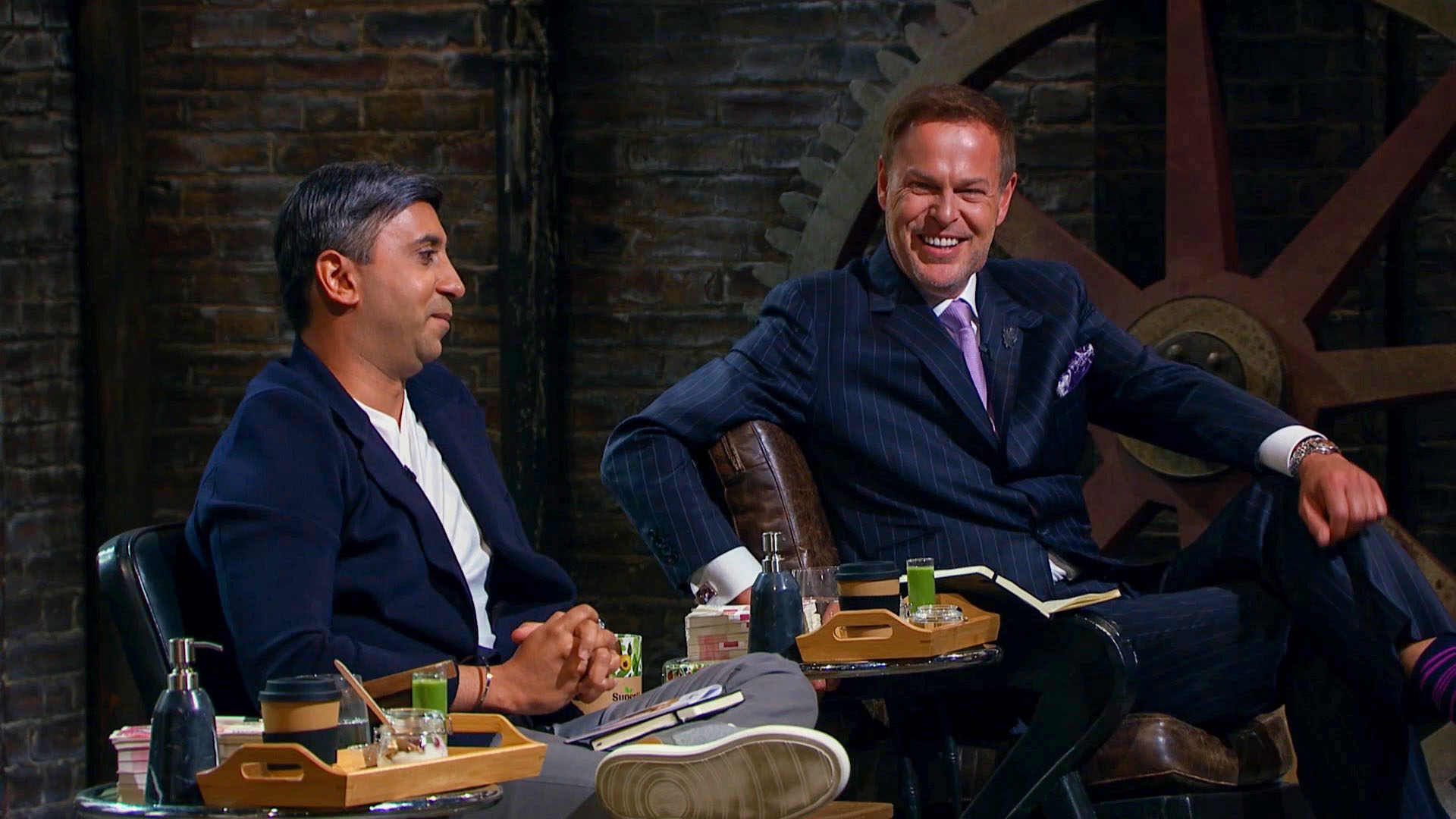 Tej and Peter enjoy a bit of banter on Dragons' Den (Credit: BBC One)