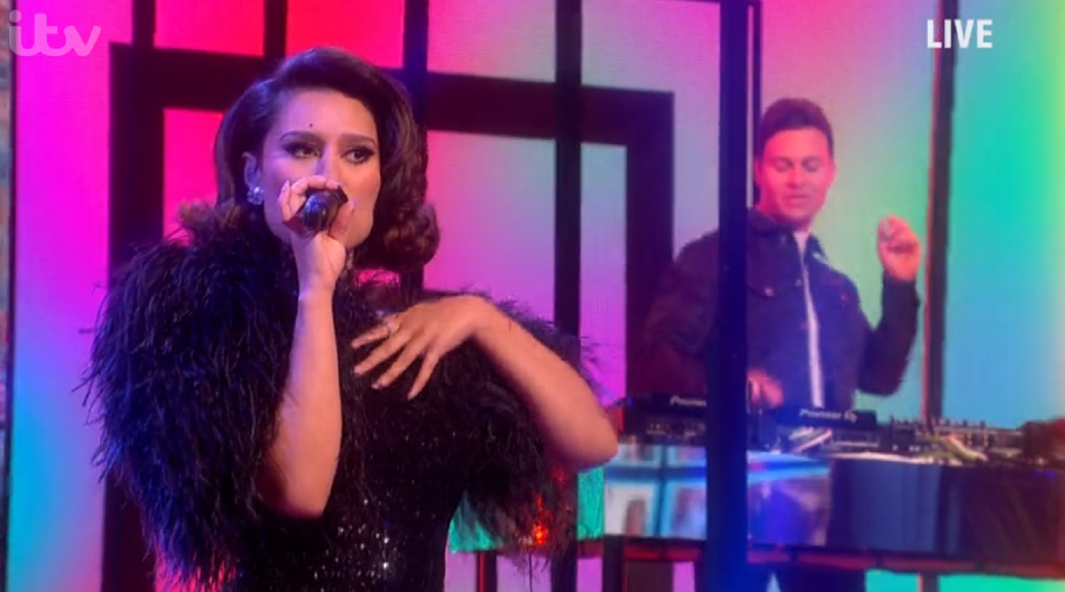 Raye performing on Ant and Dec takeaway