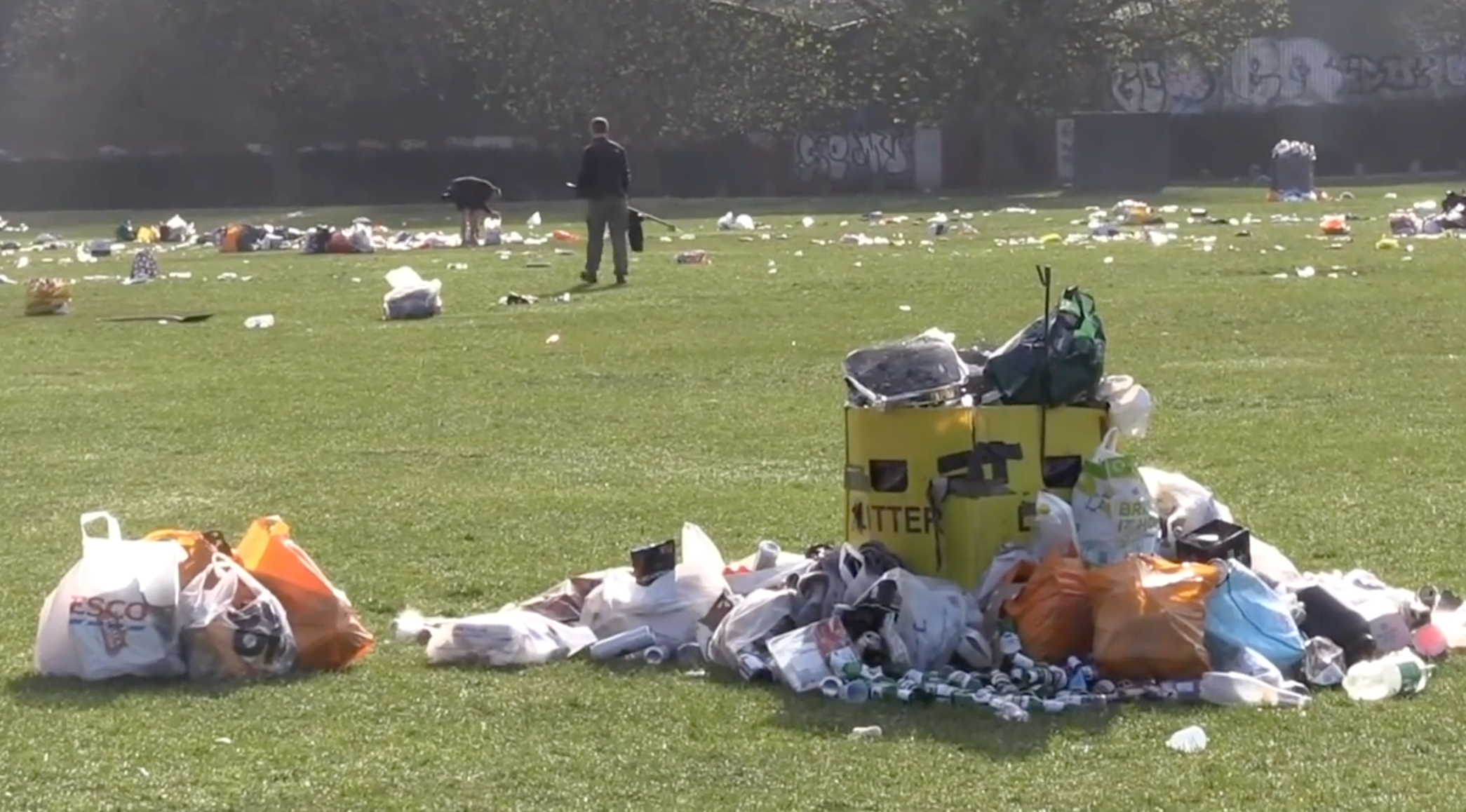 litter in parks