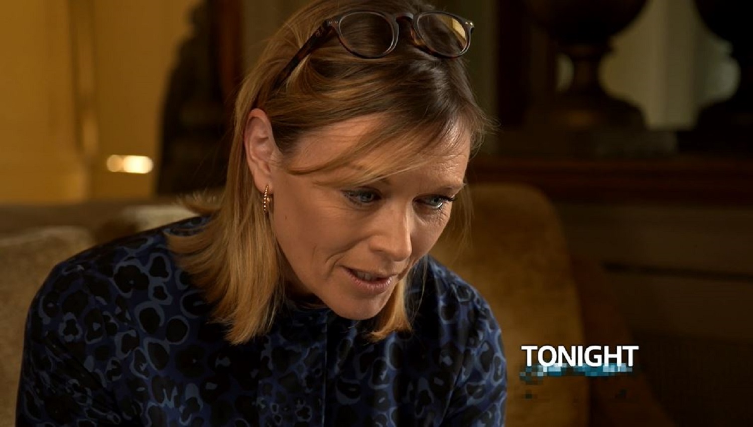 Julie Etchingham on ITV Tonight, speaking to Sue Fish