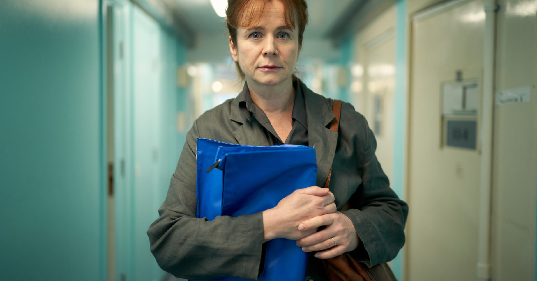 emily watson too close