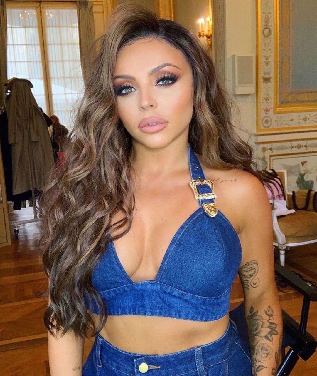jesy nelson posing
