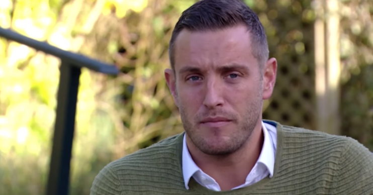 Elliott Wright mourns dog