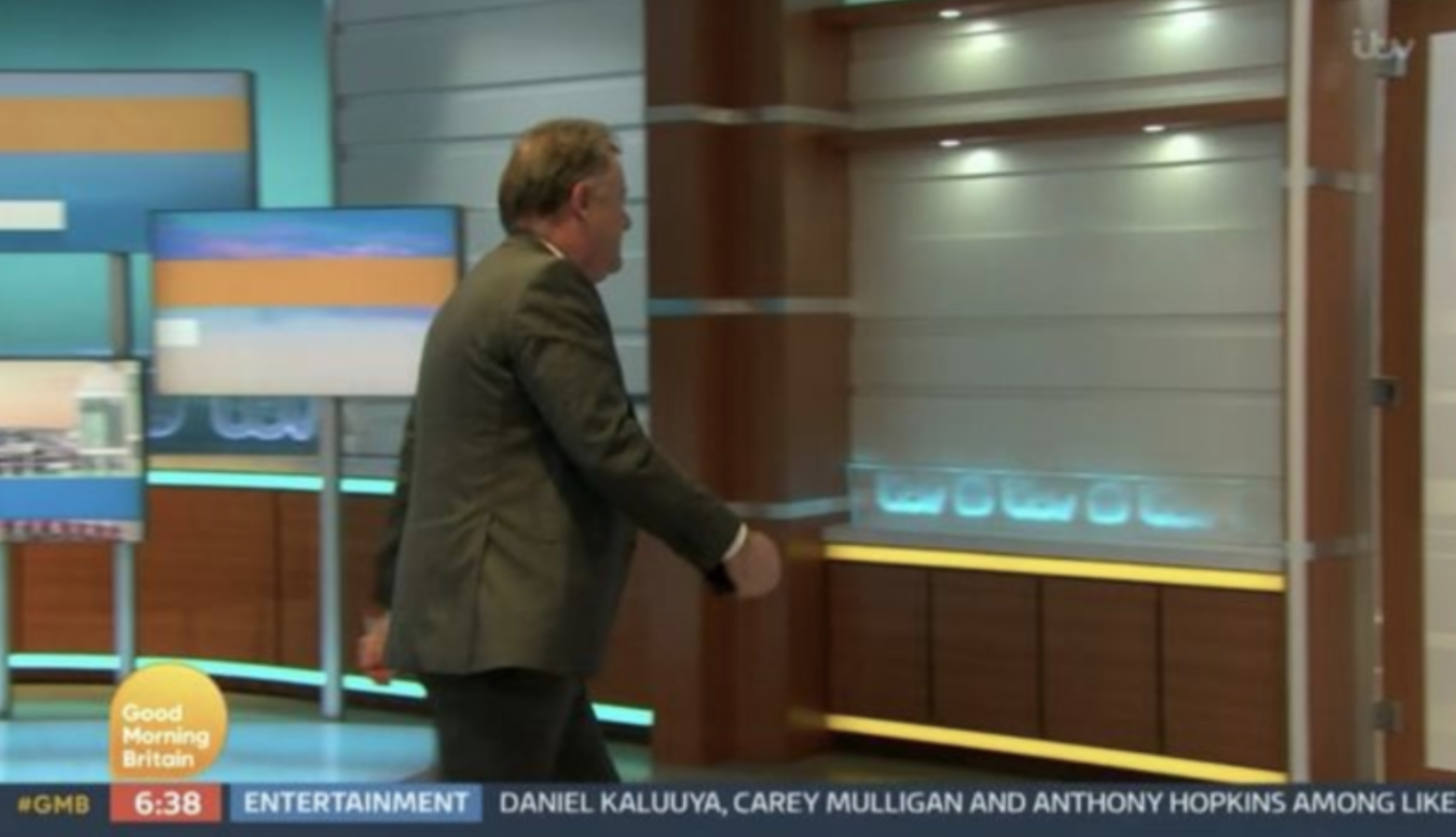 Piers Morgan posts gif of him storming off the GMB set in latest tweet