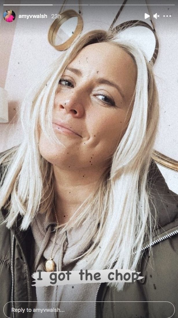 Emmerdale actress Amy Walsh shows off stylish new hair