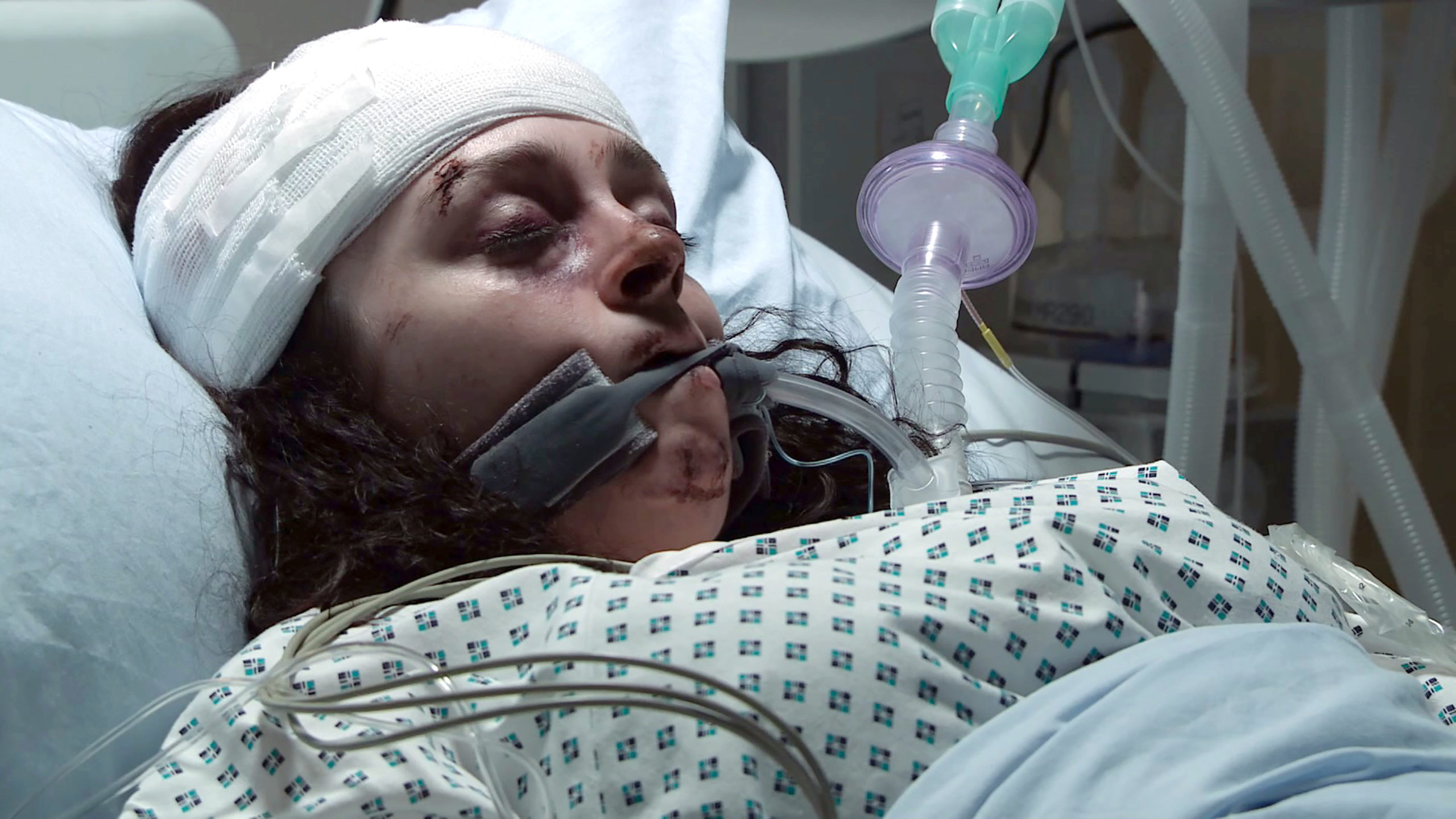 ophie Lancaster: Coronation Street viewers send love to Sophie's family amid hate crime storyline