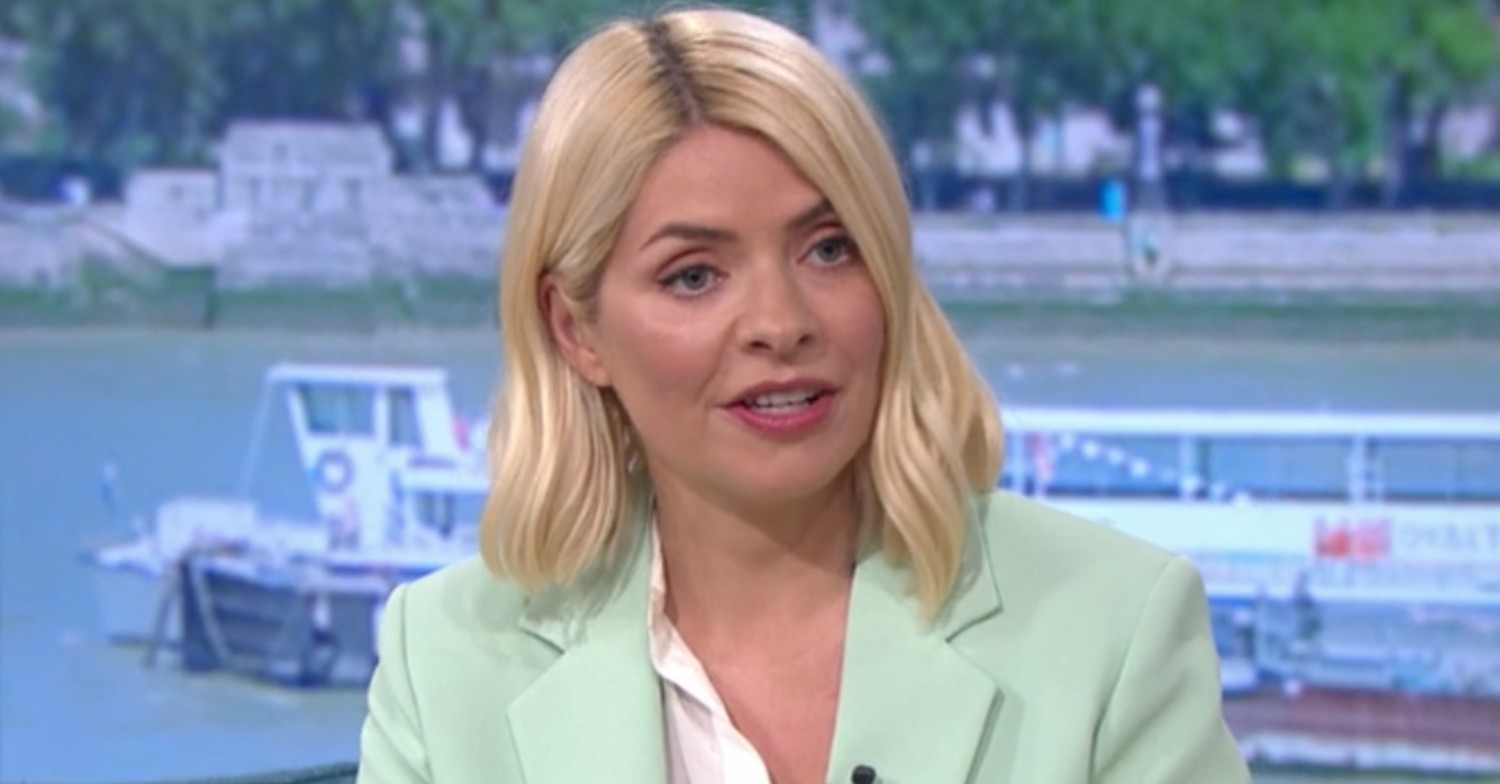 Holly Willoughby oufit