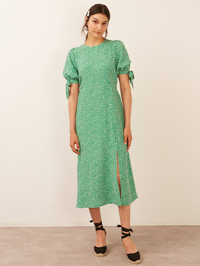 holly Willoughby outfit today: star wows in bargain dress