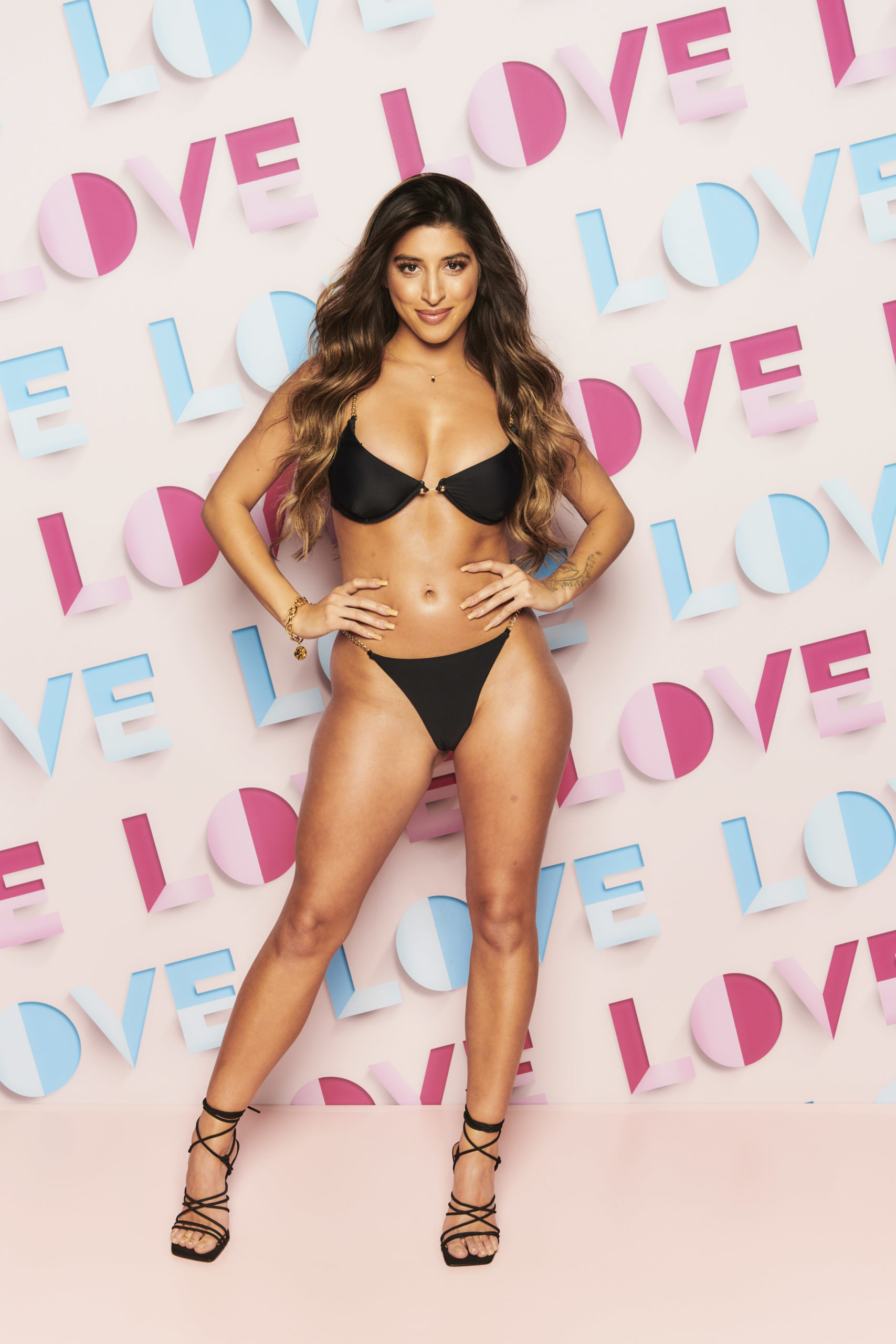 Shannon Singh Love Island