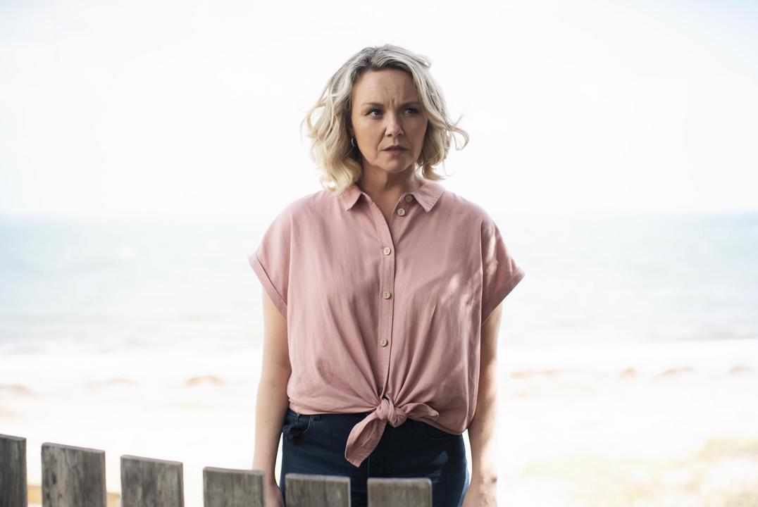 Lie With Me review
