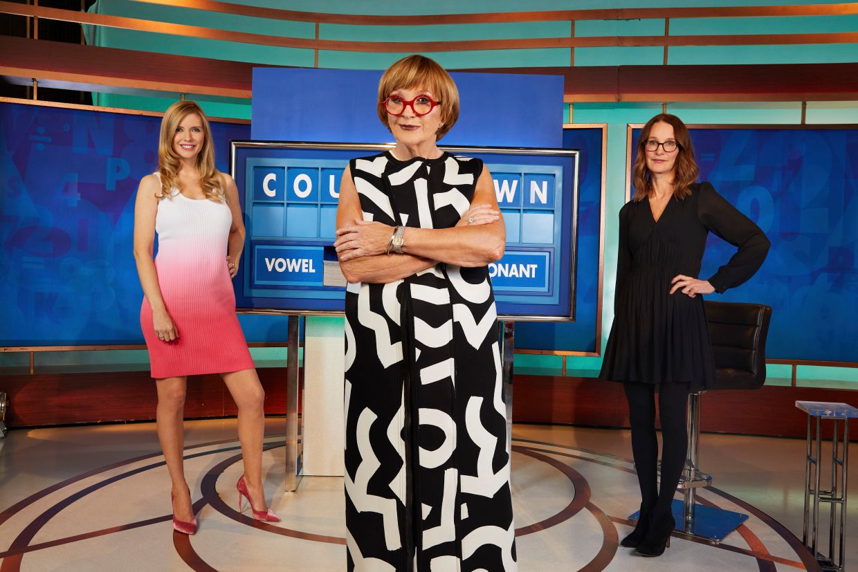 Rachel Riley and Anne Robinson on Countdown
