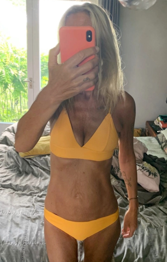 Ulrika Jonsson in age-defying orange bikini selfie