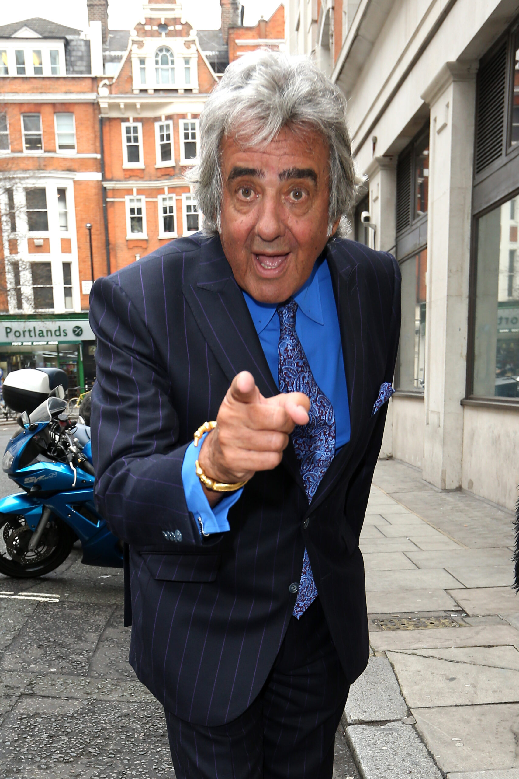 David Dickinson