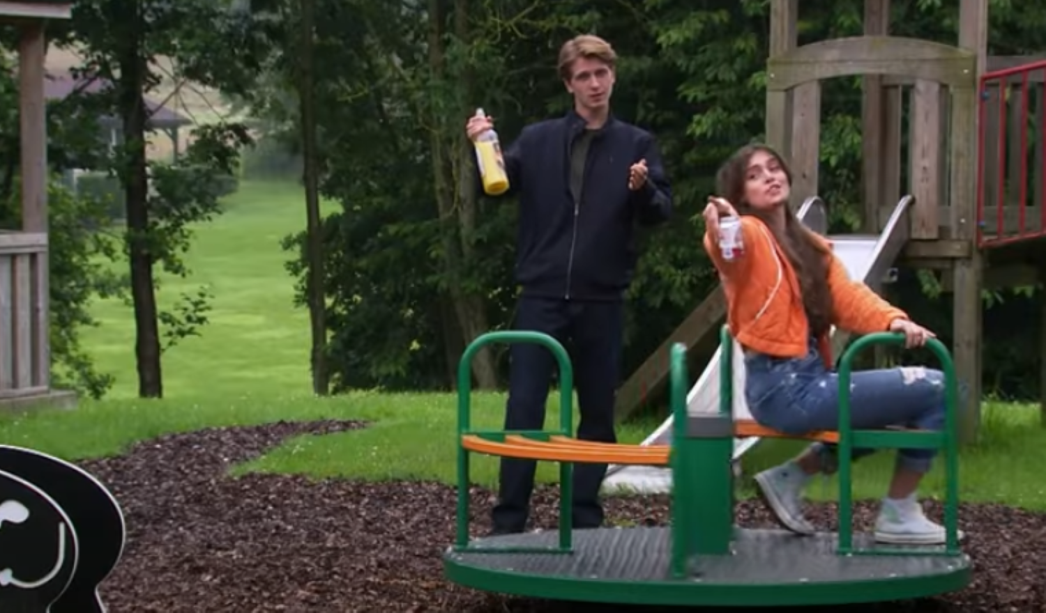 Emmerdale Liv: Hannah and George persuaded Liv to have a drink with them