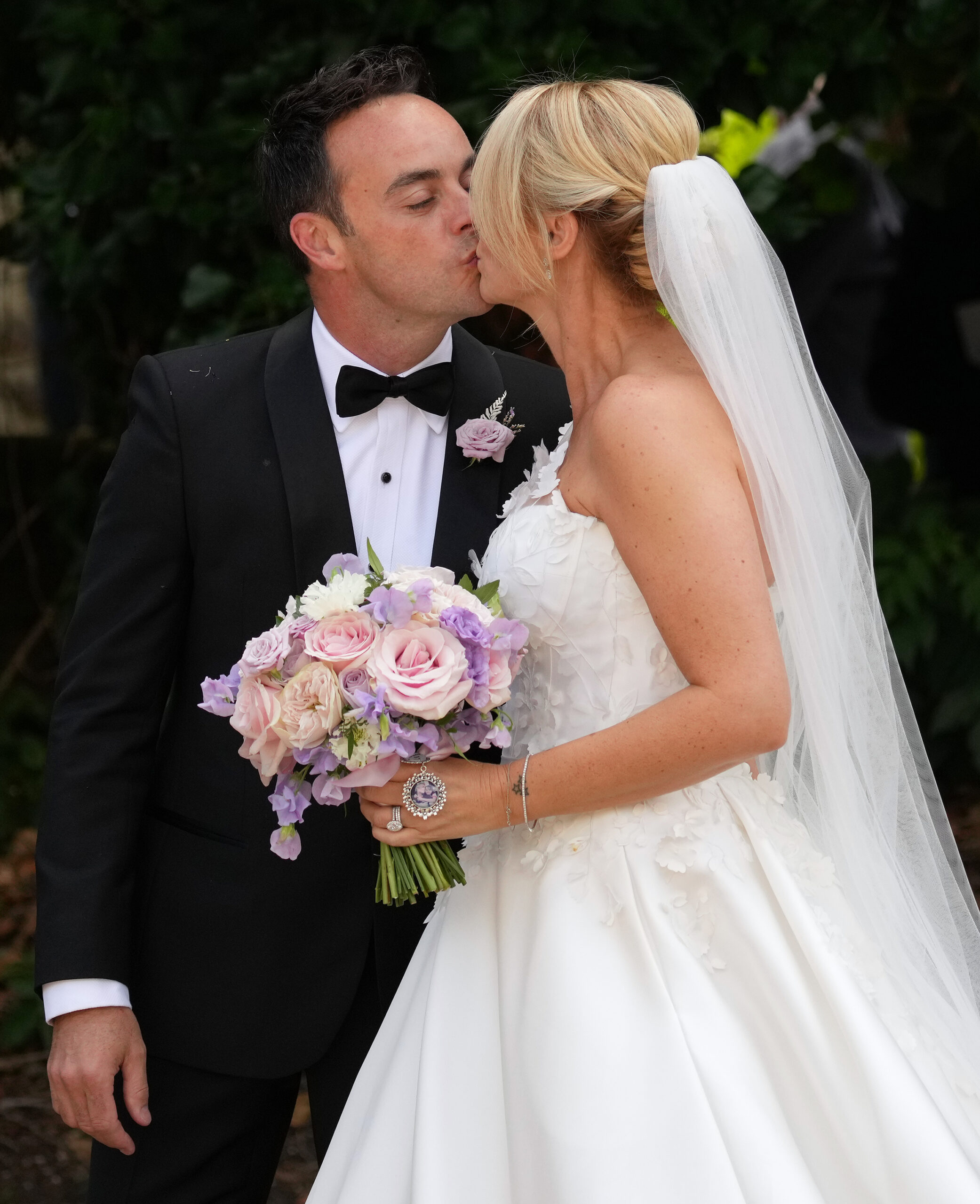 Ant wedding