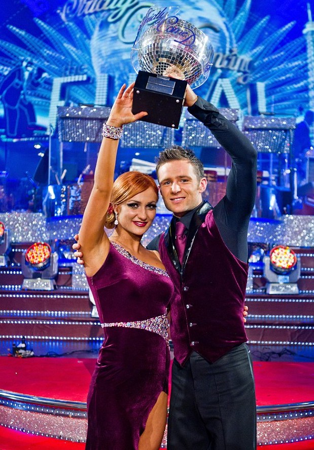 strictly come dancing cast