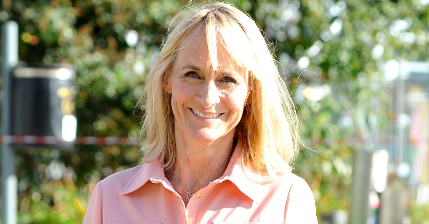Louise Minchin smiling