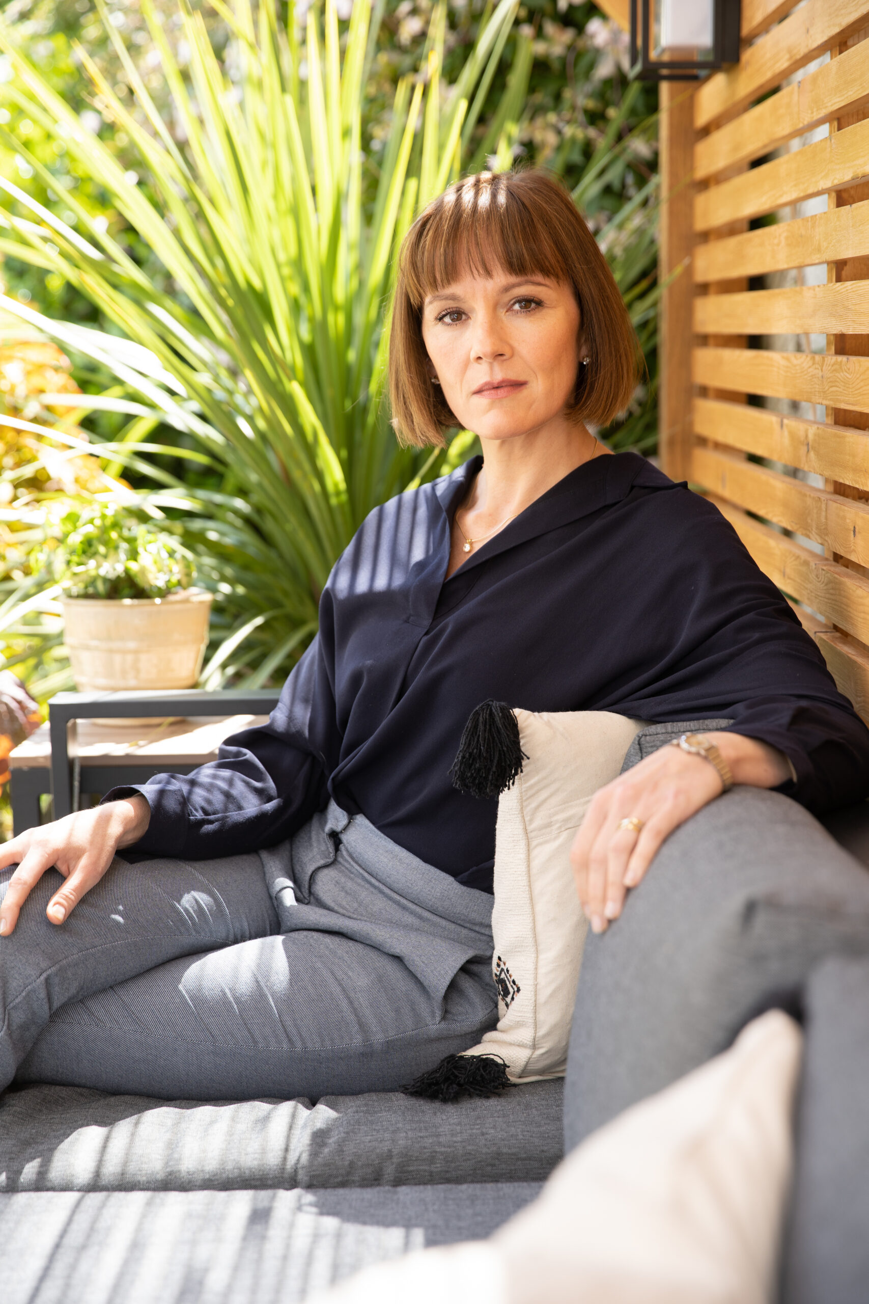 Rachael Stirling as Helen