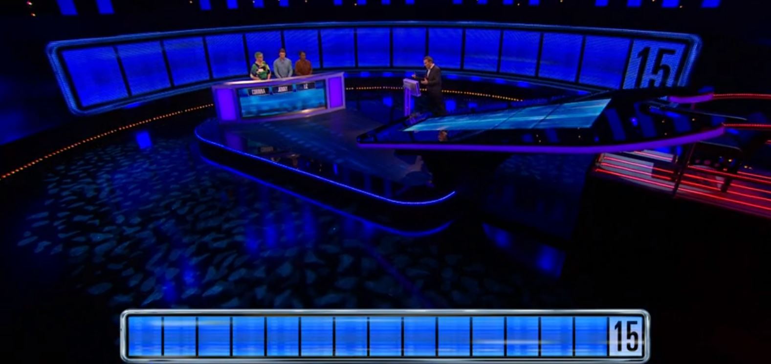 Shaun Wallace beaten by The Chase team