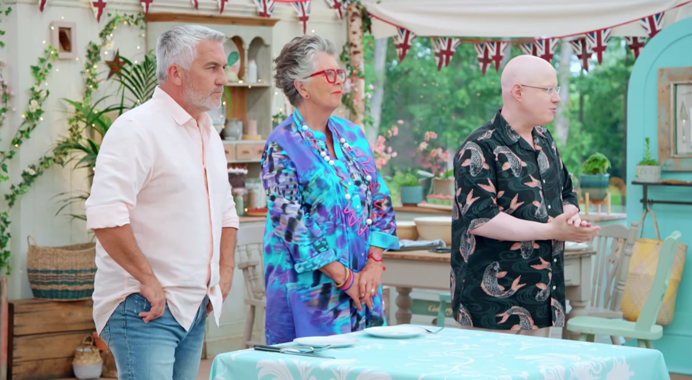 Viewers were mystified when Noel failed to show to host the showstopper on Great British Bake Off