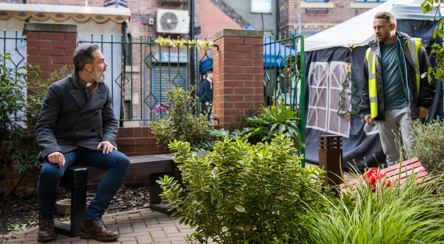 Coronation Street Billy and Paul are worried Summer has been groomed by Daniel