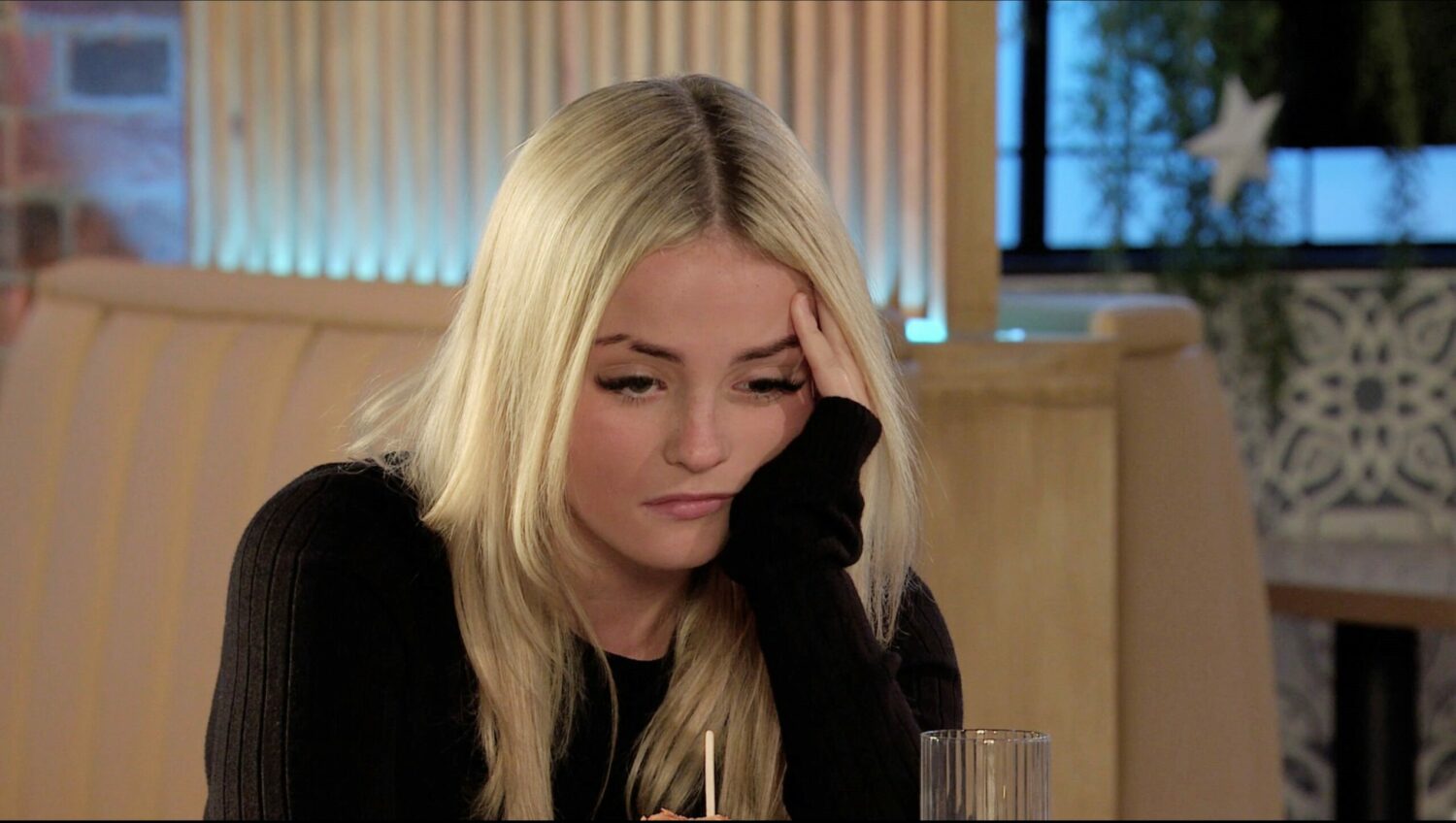 Coronation Street Dec 26 Abi continues to torture Kelly during a meal at the Bistro