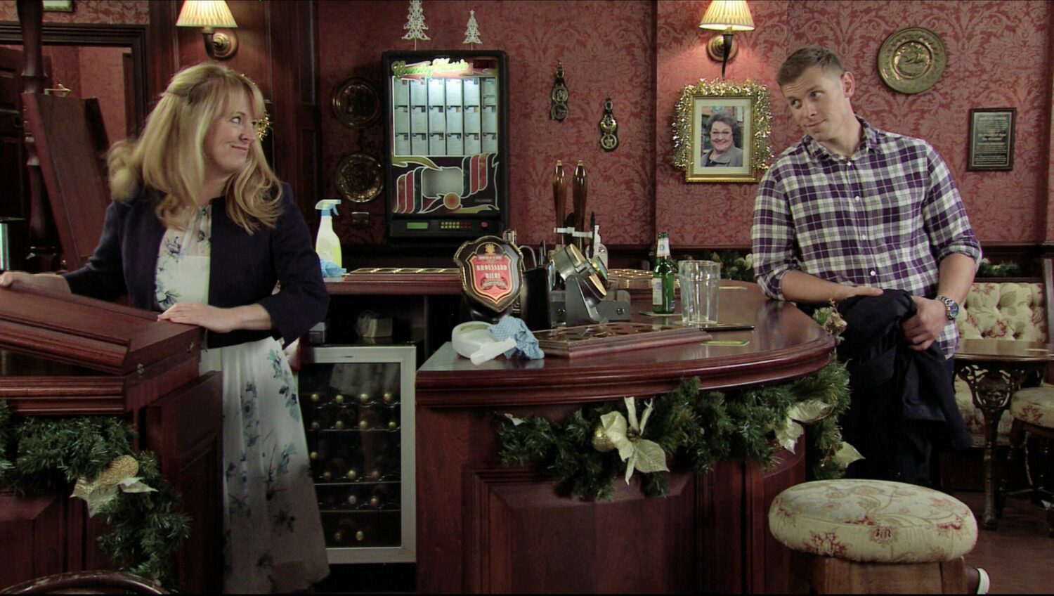 Coronation Street Dec 27 Jenny gets an offer from Leo, but worries she's too old for him