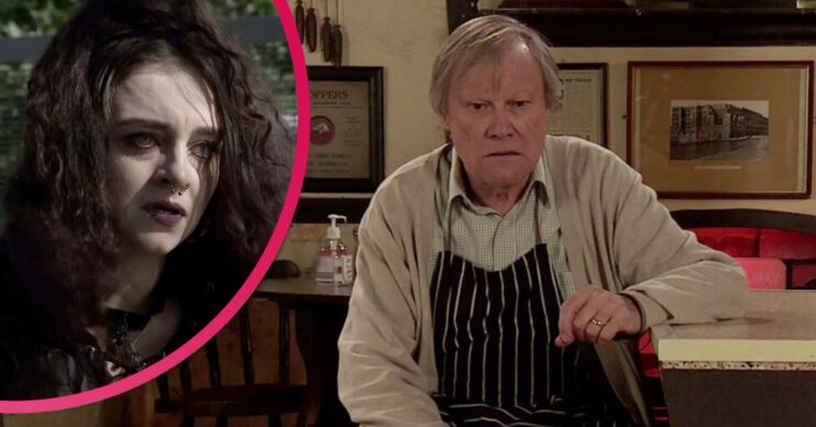 Coronation Street Roy leaves Weatherfield