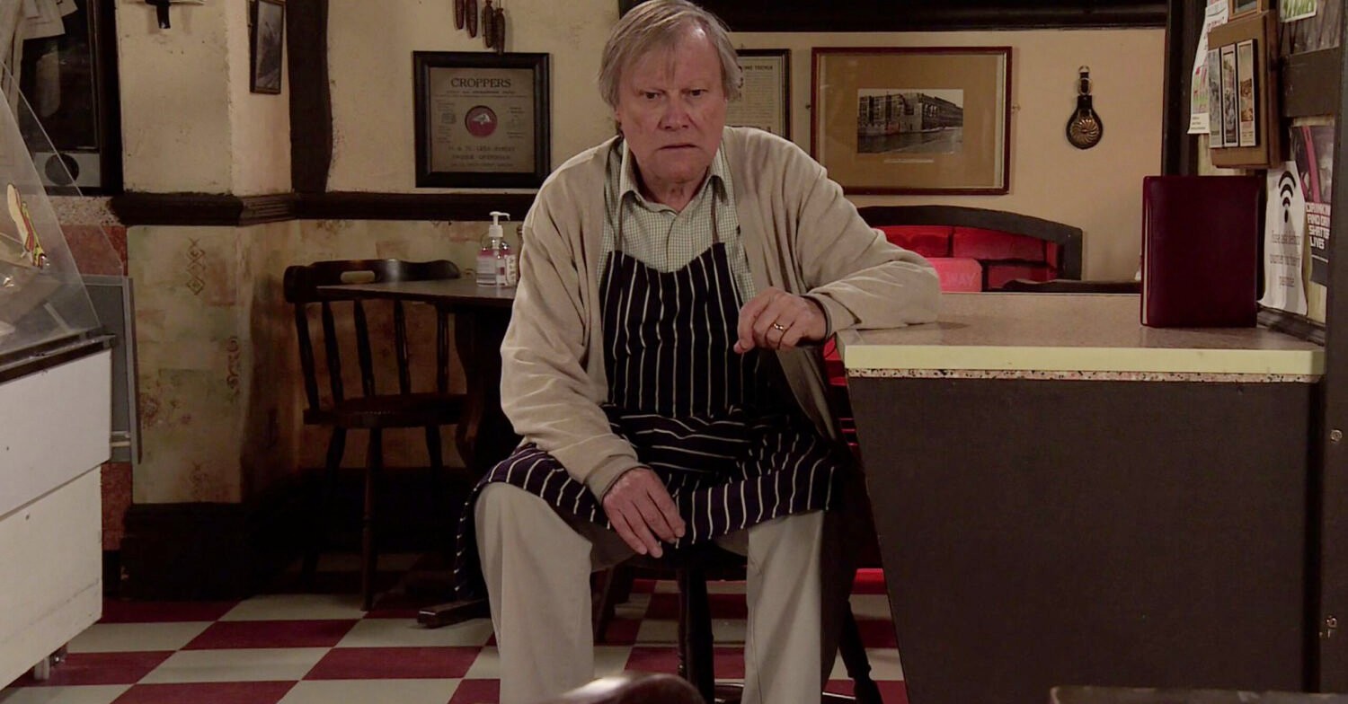 Coronation Street Roy in turmoil
