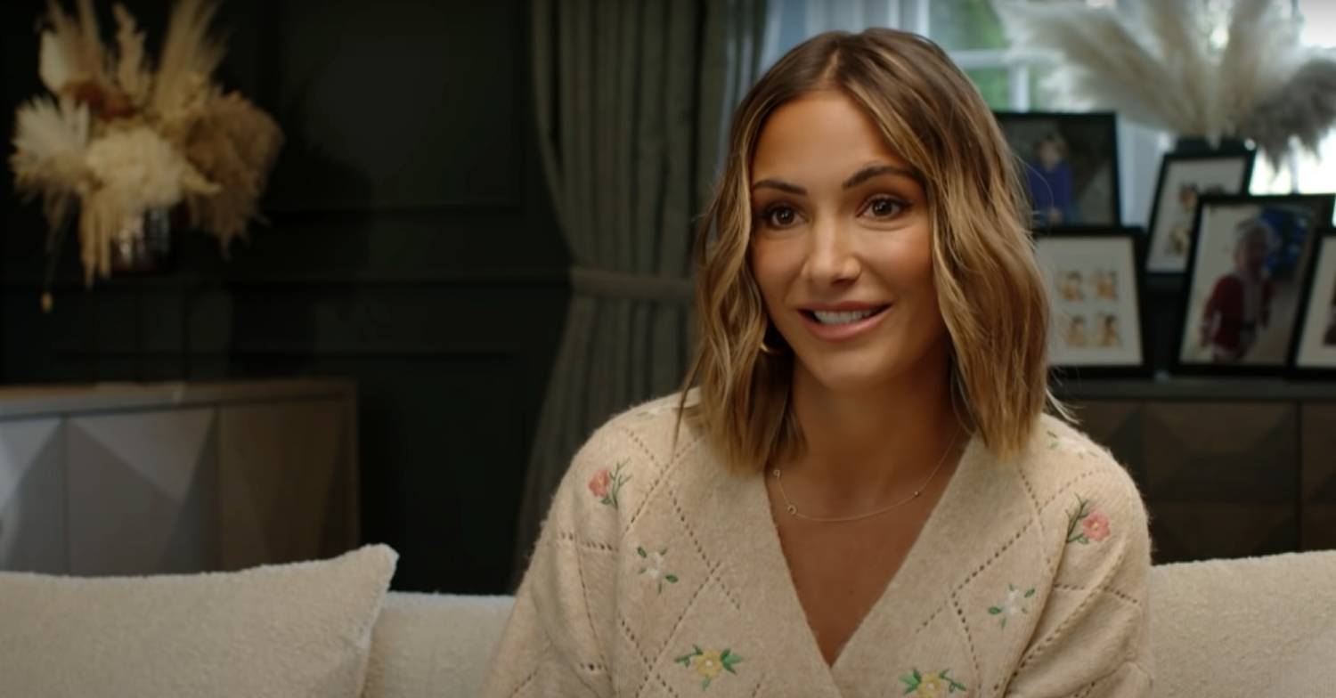 Frankie Bridge reckons she will bring plenty of hugs to the castle