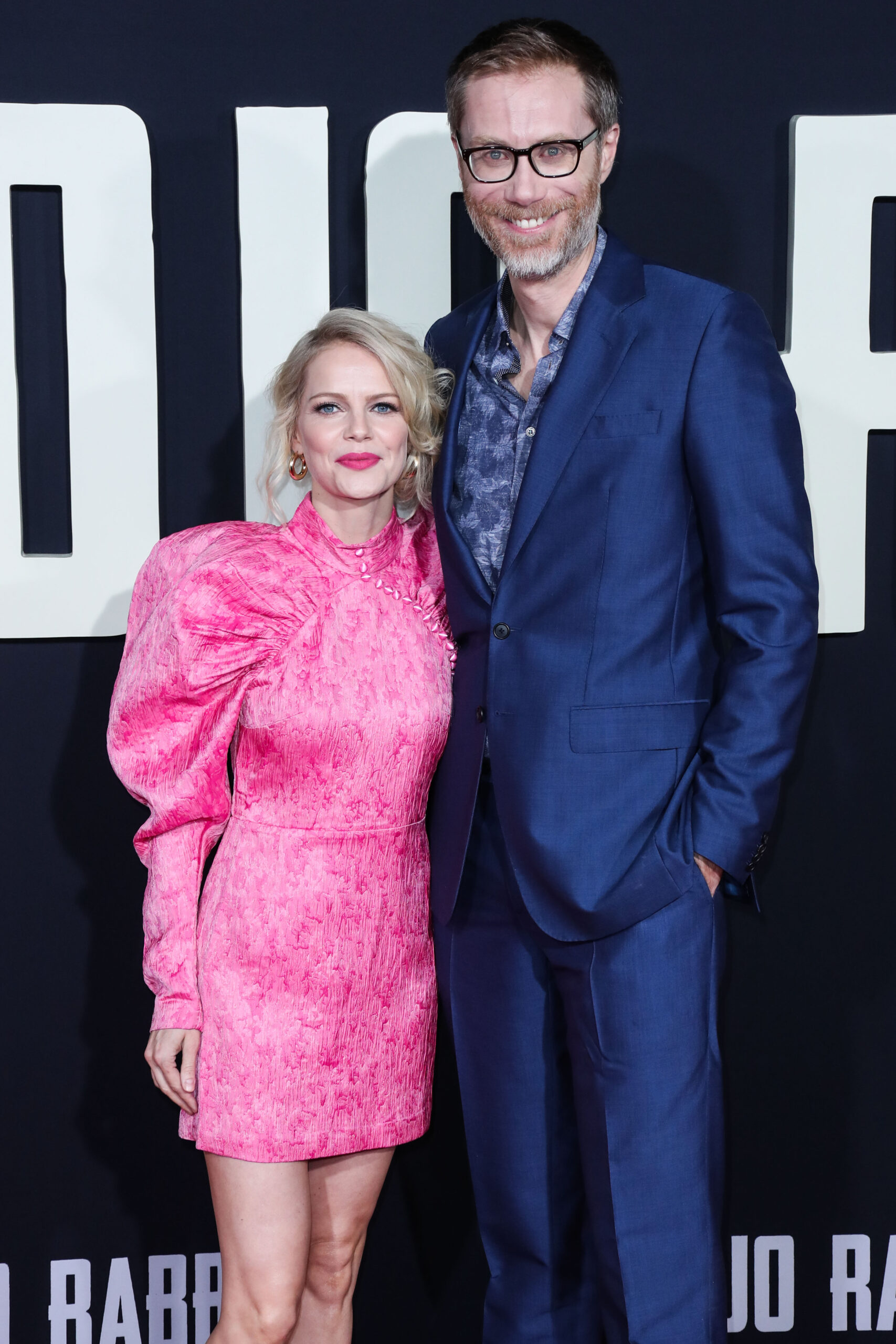 Mircea Monroe and Stephen Merchant