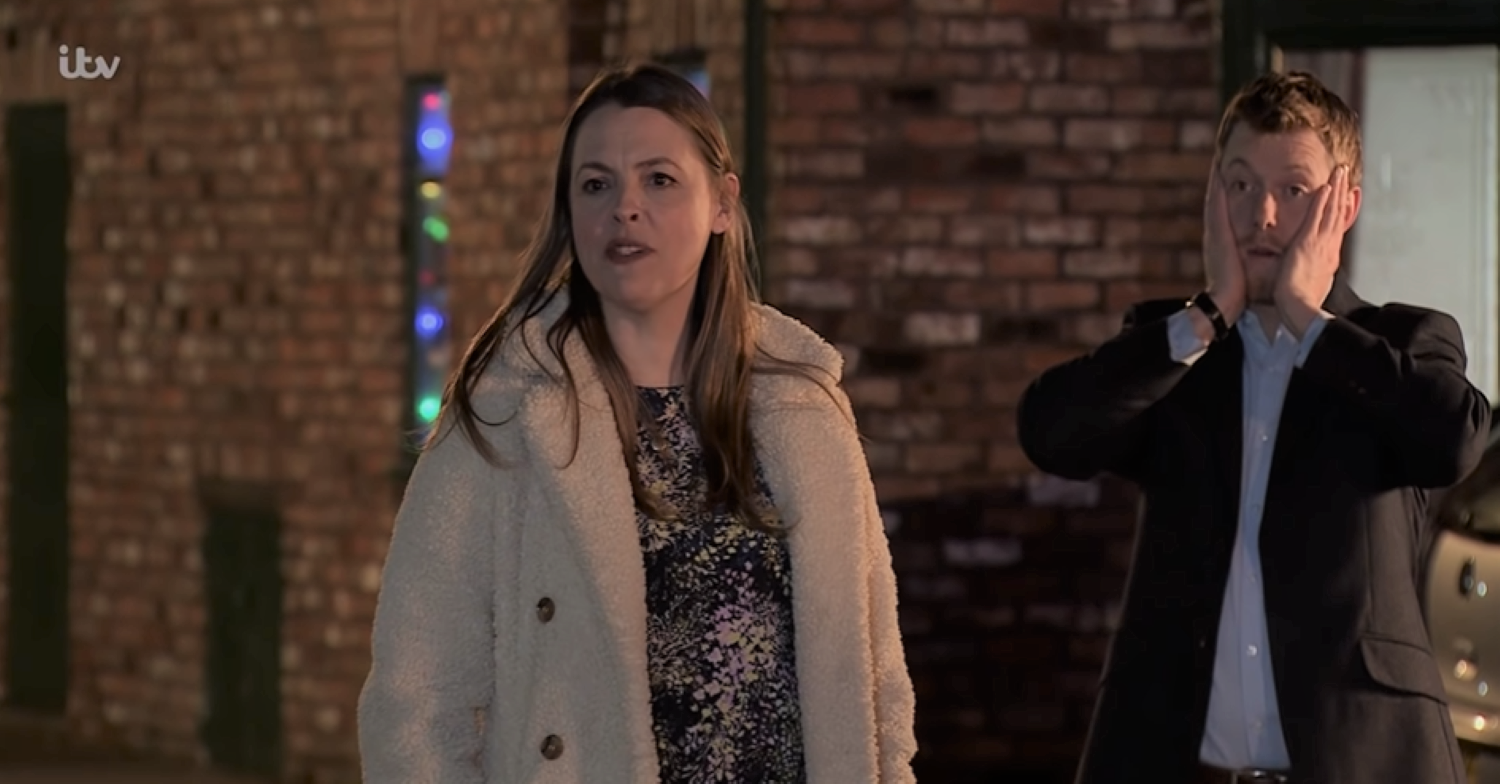 Coronation Street Tracy lays into Billy and Summer as Daniel watches on in horror
