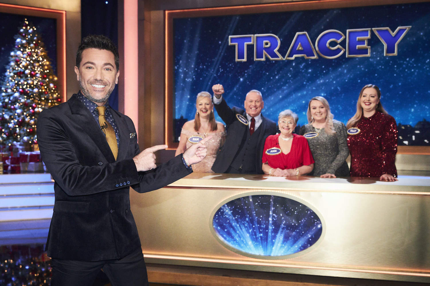 Many fans said the same thing about Gino D'Acampo's presenting skills on Family Fortunes