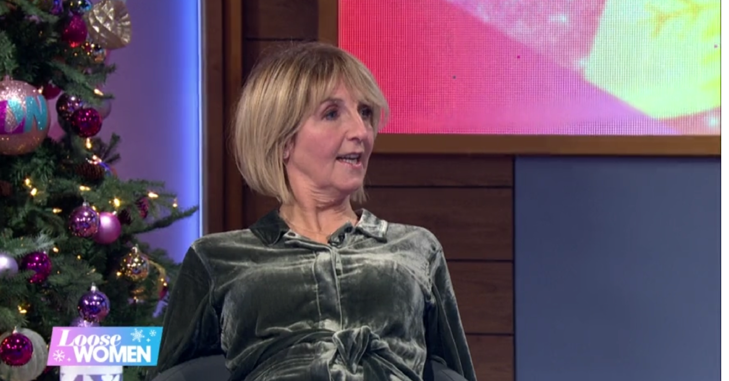 Loose Women star Kaye Adams twerks on the show