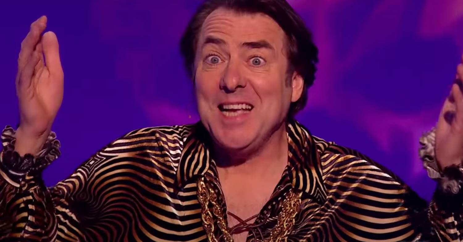 Did Jonathan Ross get dressed in the dark and with his eyes closed on The Masked Singer?
