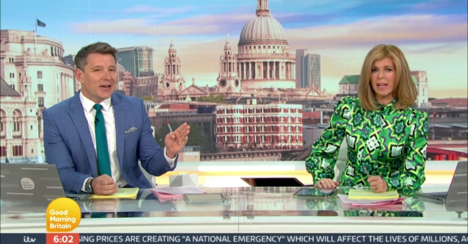 kate garraway dress today