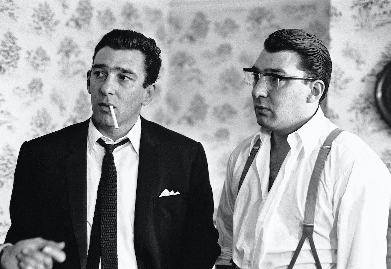 Who were The Krays' celebrity friends?